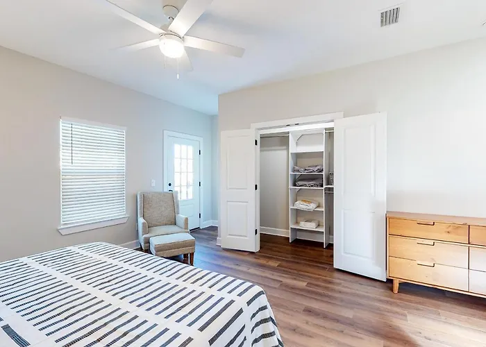 Downtown Livin' Holiday home